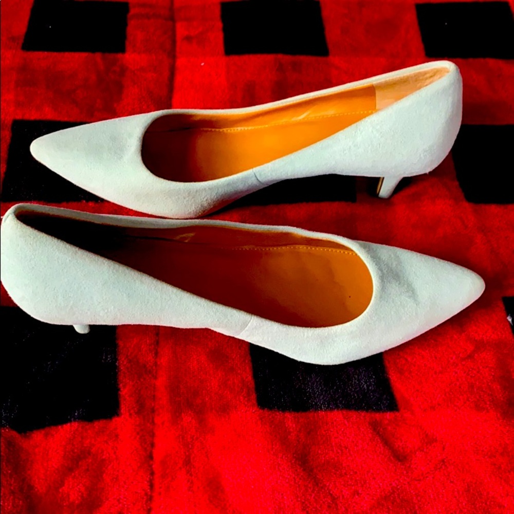 Women’s shoes
